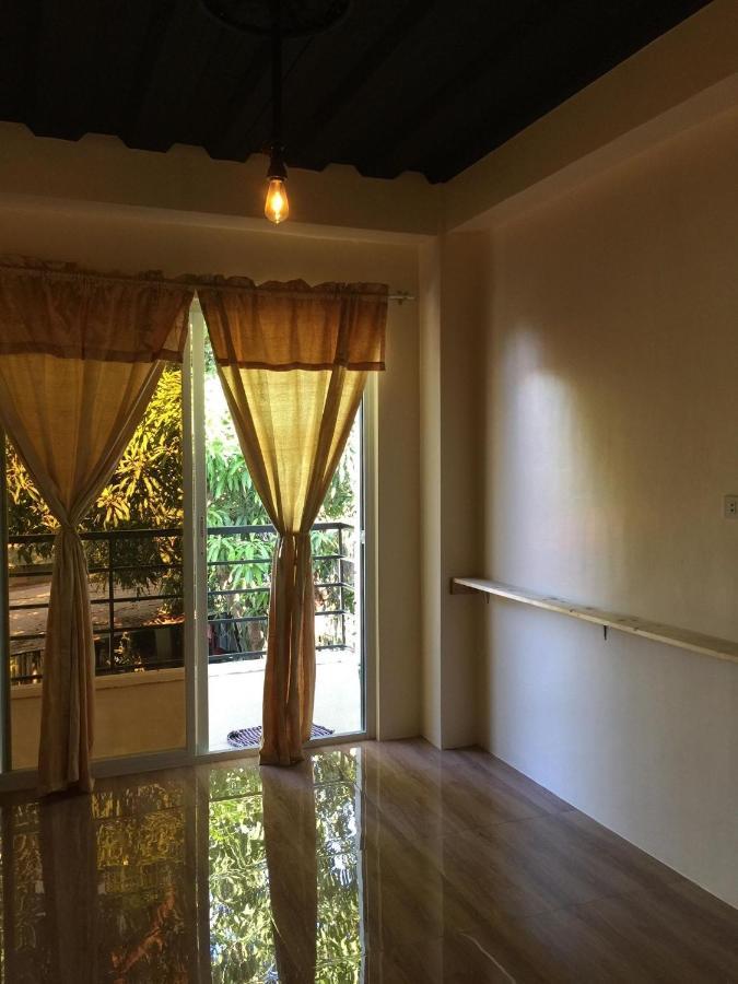 לינה וארוחת בוקר Bangcusay Location One Eighty מראה חיצוני תמונה