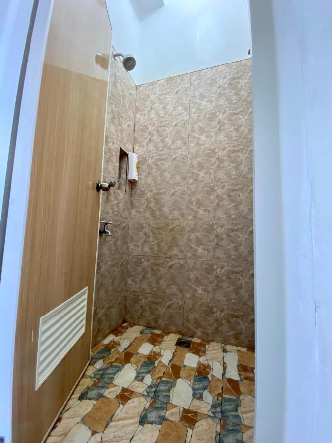 לינה וארוחת בוקר Bangcusay Location One Eighty מראה חיצוני תמונה