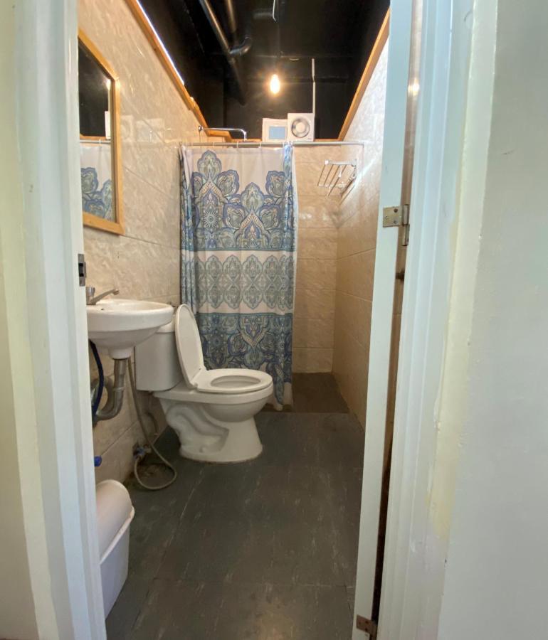 לינה וארוחת בוקר Bangcusay Location One Eighty מראה חיצוני תמונה